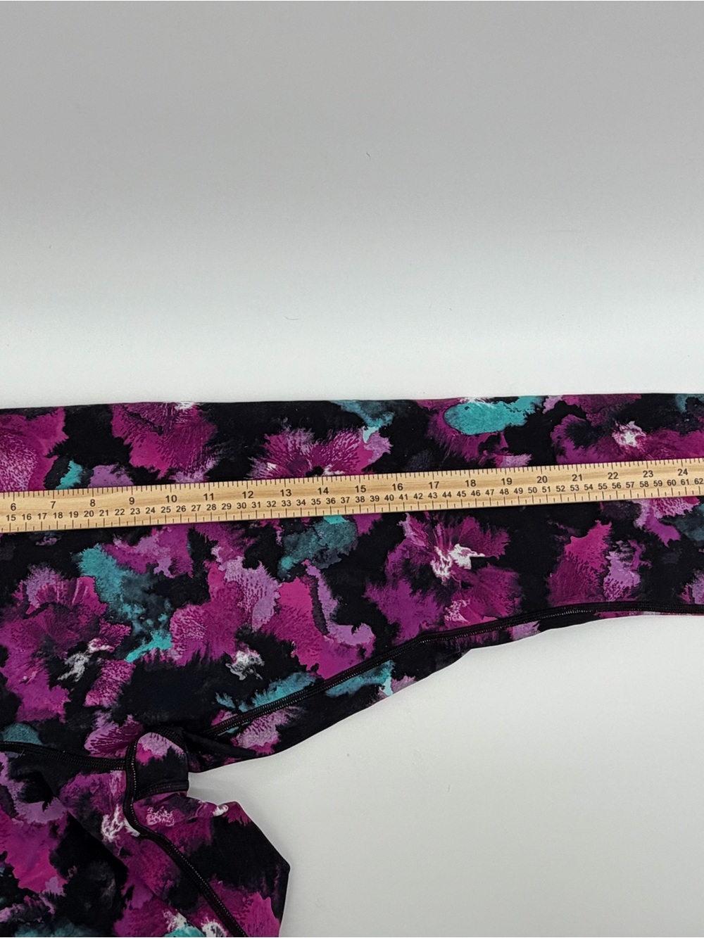 lululemon athletica Purple Floral Print Capri Leggings - Picture 3 of 5